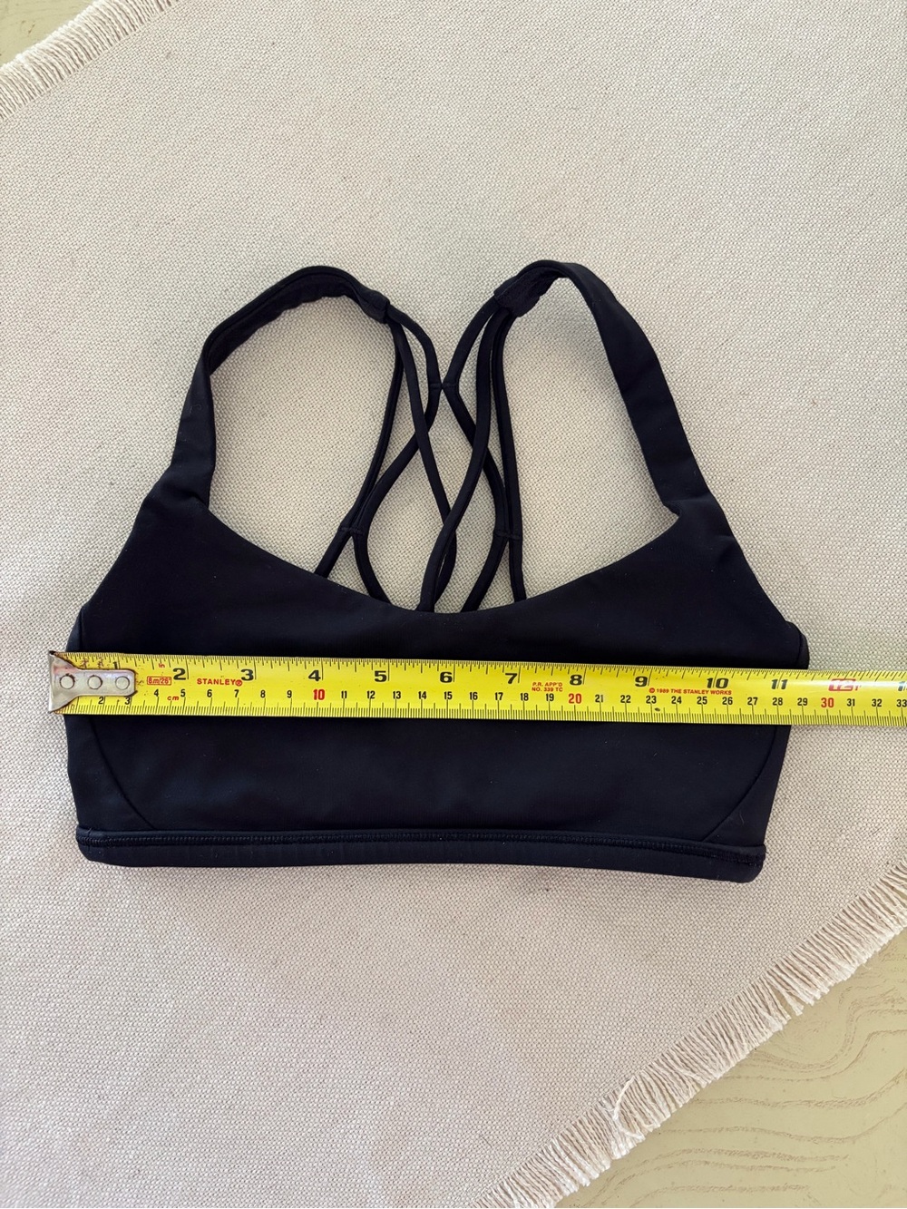 Lululemon Black Strappy Bralette Top Womens size 2
